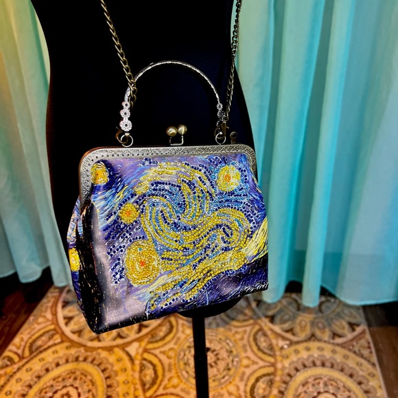 Van Gogh Starry Night customized purse. - Picture 5 of 6